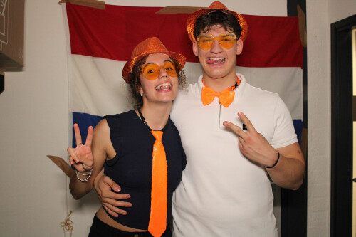dtb3465753_36697A8-FB_BD475956_10_2.jpg