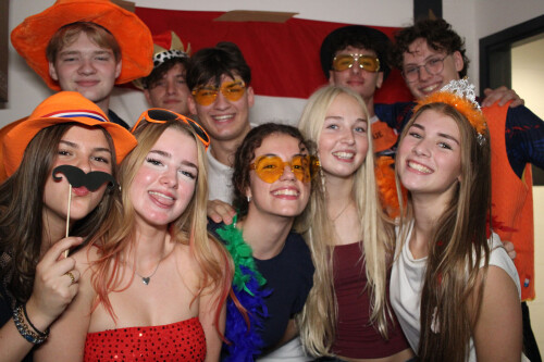 dtb3465753_36697A8-FB_BD475956_7_1.jpg